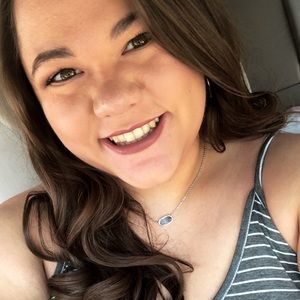 Meet your Posher, Audrey